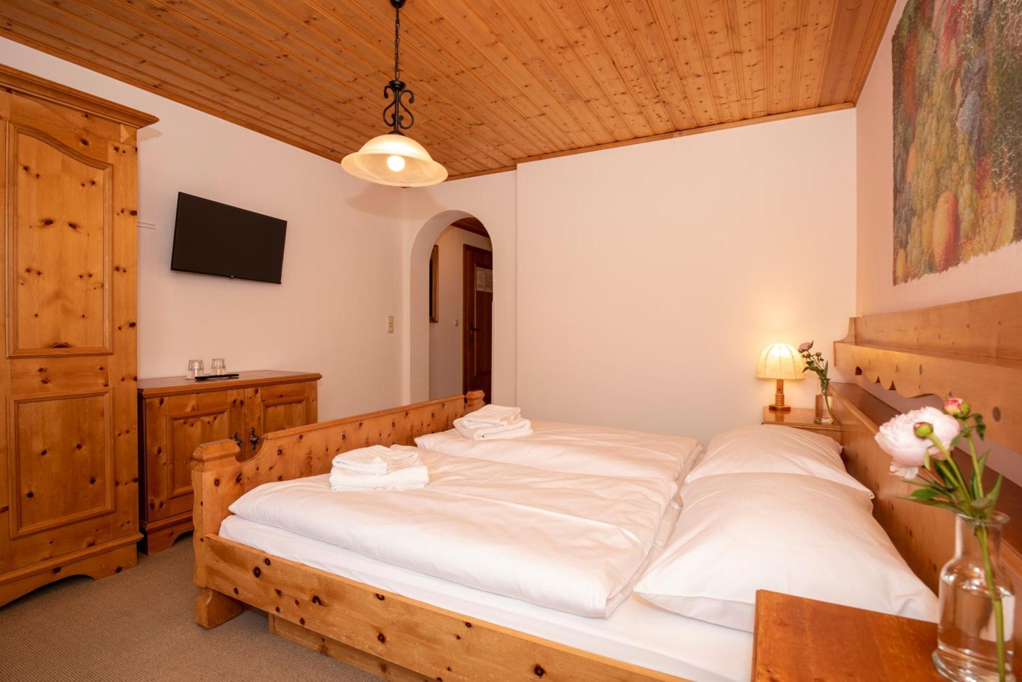 Hotel Alpen Arnika Tauplitzalm ภายนอก รูปภาพ
