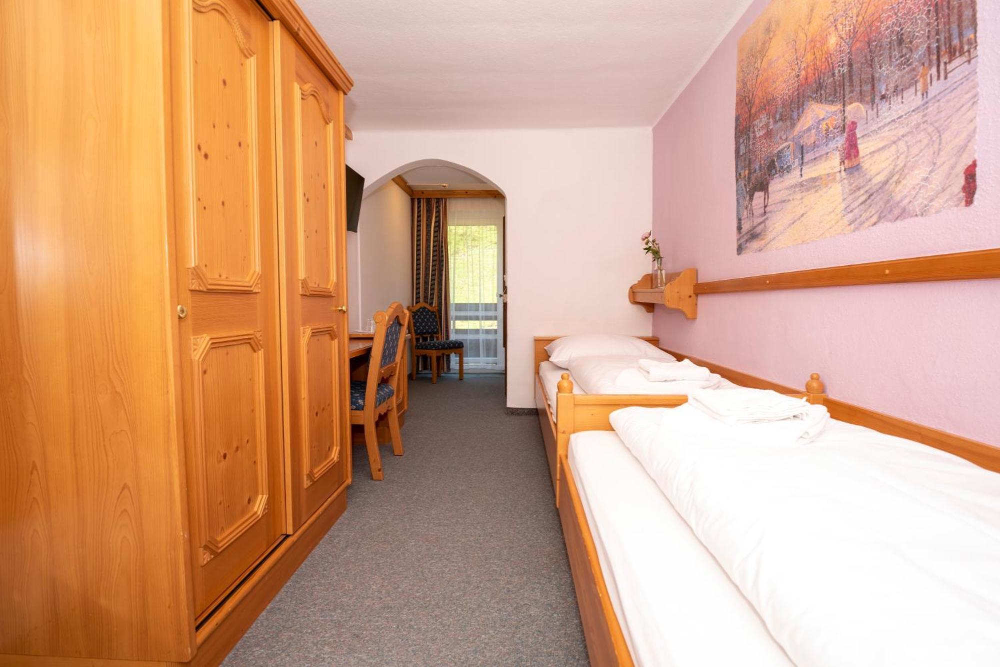 Hotel Alpen Arnika Tauplitzalm ภายนอก รูปภาพ