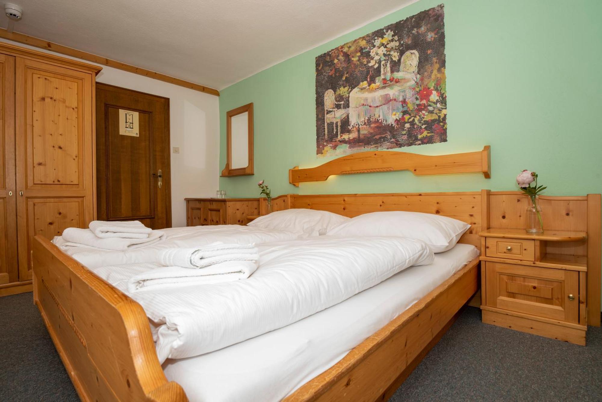 Hotel Alpen Arnika Tauplitzalm ภายนอก รูปภาพ